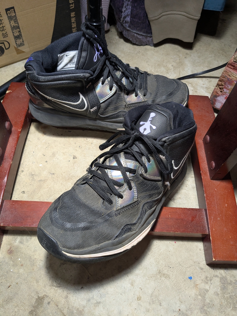 Nike Kyrie Infinity Or 8's 2022